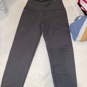 High waisted leggings